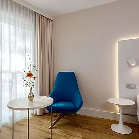 Nh Hotel 4*