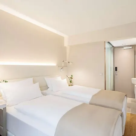 Nh Hotel 4*